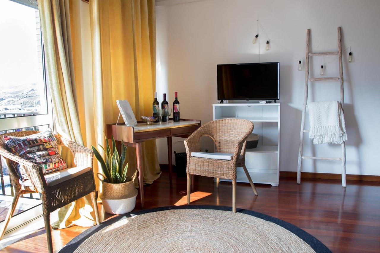 The Rooftop Suites Peso da Régua Exteriör bild